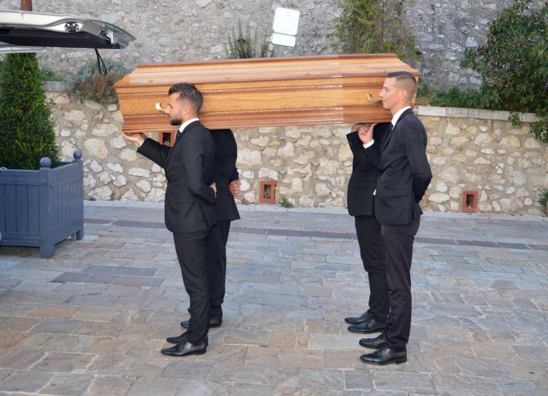 pompes-funebres-pour-contrat-de-prevoyance-simiane