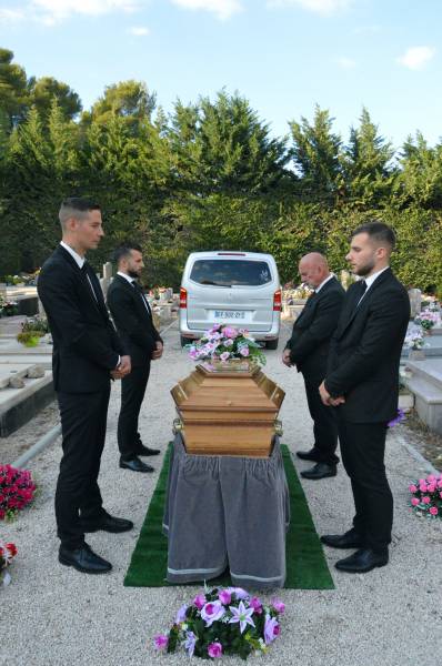 pompes-funebres-pour-contrat-obseques-aix-en-provence